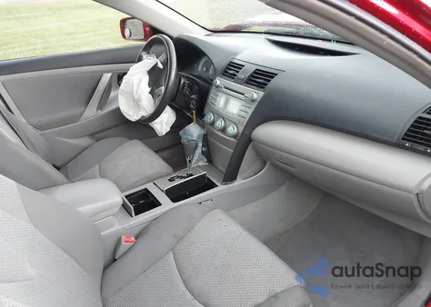 2007 Toyota Camry Se z USA, uszkodzony, nr VIN 4T1BE46K97U106309